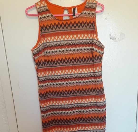 Plus Size Multi colored fall dress - Picture 3 of 4